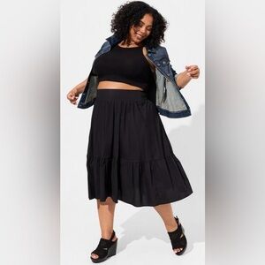 TORRID Sz 2 Midi Poplin Tiered Elasticized Waist Pockets Lined Skirt  NEW W/ TAG